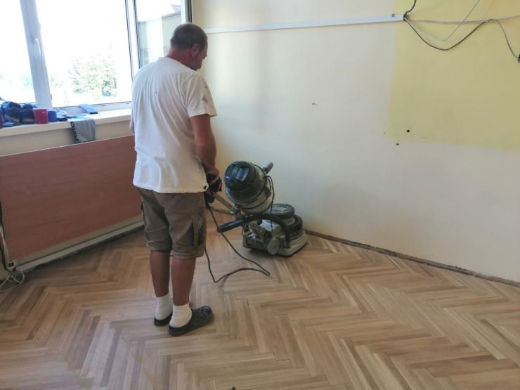 cyklinowanie podłogi